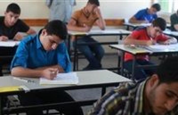 "أسئلة غير مفهومة".. كيف رأي طلاب الثانوية العامة امتحان الإحصاء؟