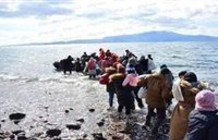 "عذاب مجاني".. رحلة اللاجئون لأوروبا تتحول لواقع غير آدمي على الحدود التركية اليونانية