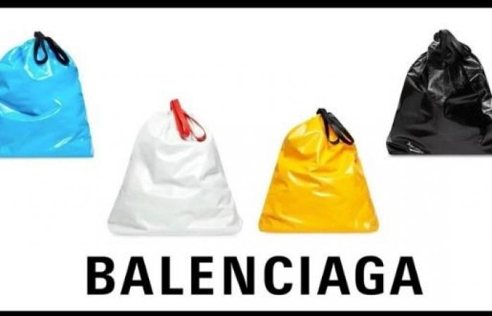 علامة تجارية تثير الجدل بتصميماتها الغريبة.. Balenciaga تطرح "حلق" على شكل رباط حذاء وسعره 261 دولارًا.. حقيبة مصممة بشكل أكياس القمامة.. وأخرى تشبه أكياس الخضار والفاكهة.. وحذاء "مقطع" ومتسخ سعره 1290 إسترلينى