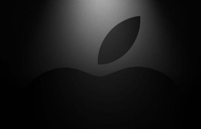 عامل متهم بسرقة وإعادة بيع منتجات Apple بقيمة تزيد عن مليون دولار
