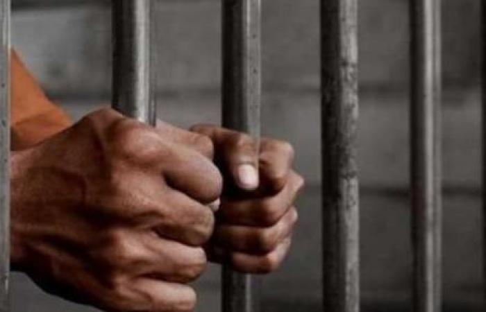 السجن المشدد 15 سنة لعاطلين لاتهامهما بالإتجار فى الحشيش بالجيزة